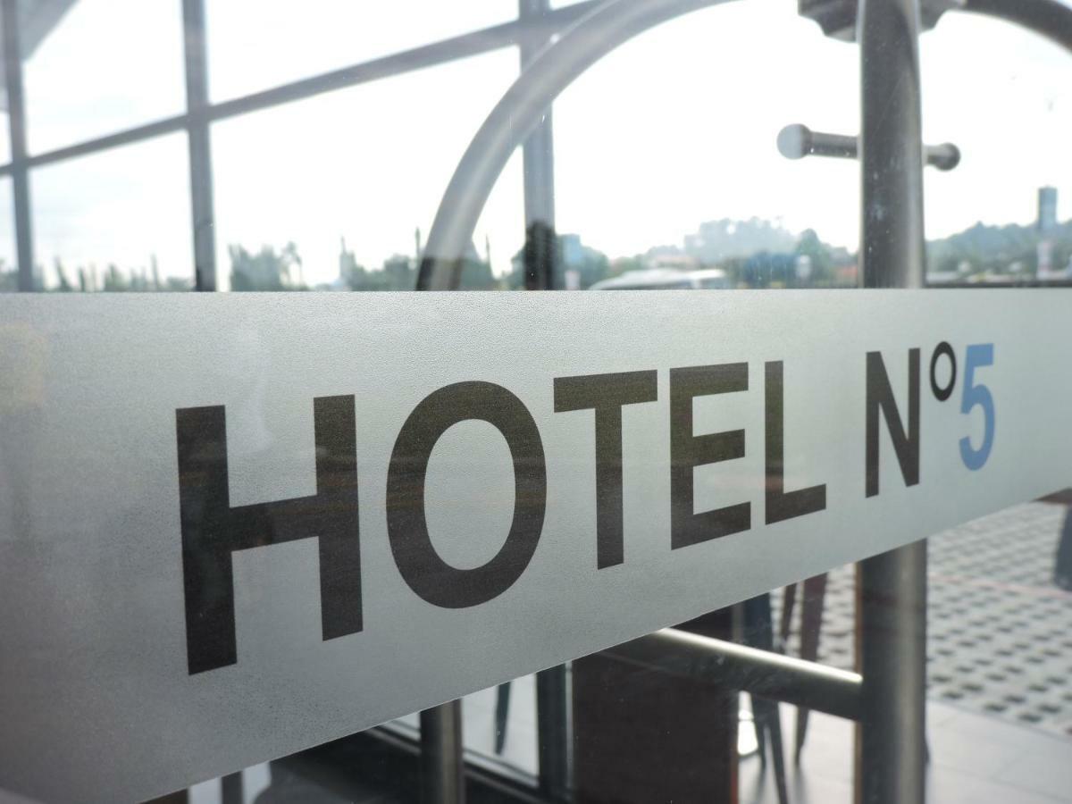 Hotel N°5 Kota Kinabalu Exterior photo